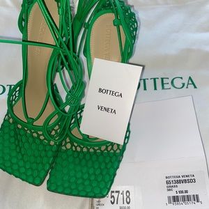 Bottega Veneta Green Square Toe Ankle Lace Up Heel